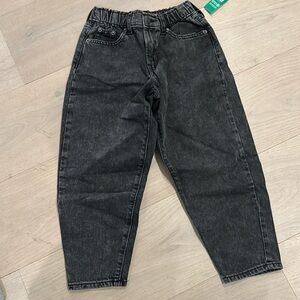 Girls barrel jeans
